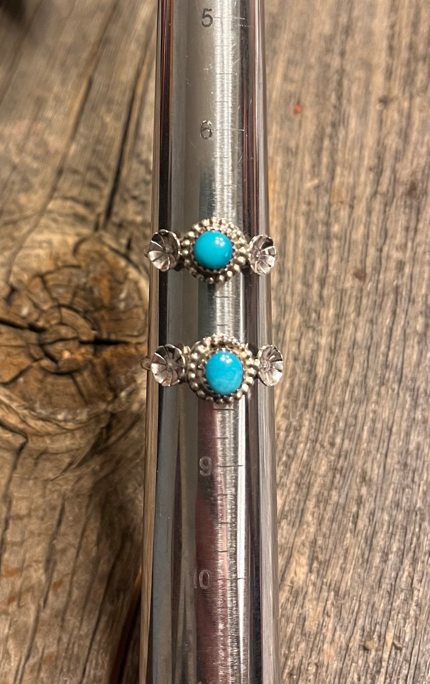 Turquoise and Flowers Ring