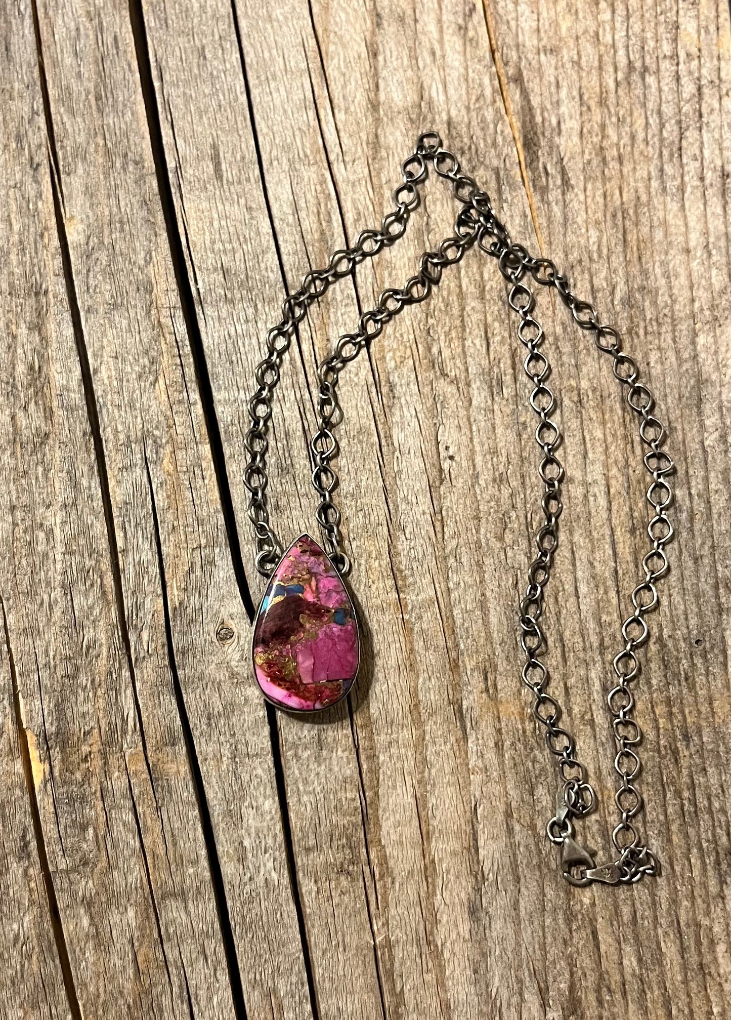 Big Mohave Teardrop Chain Necklace