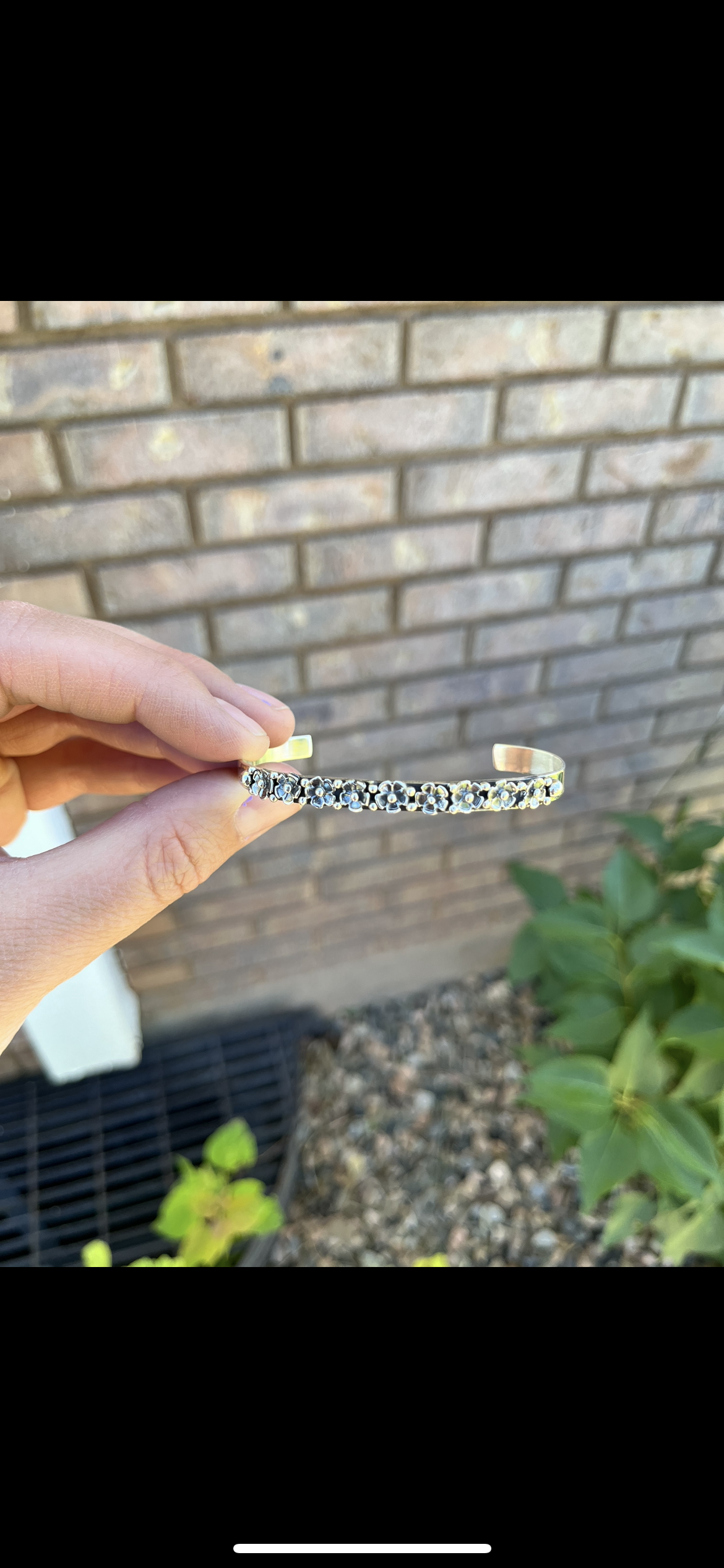 Row of Flowers Cuff