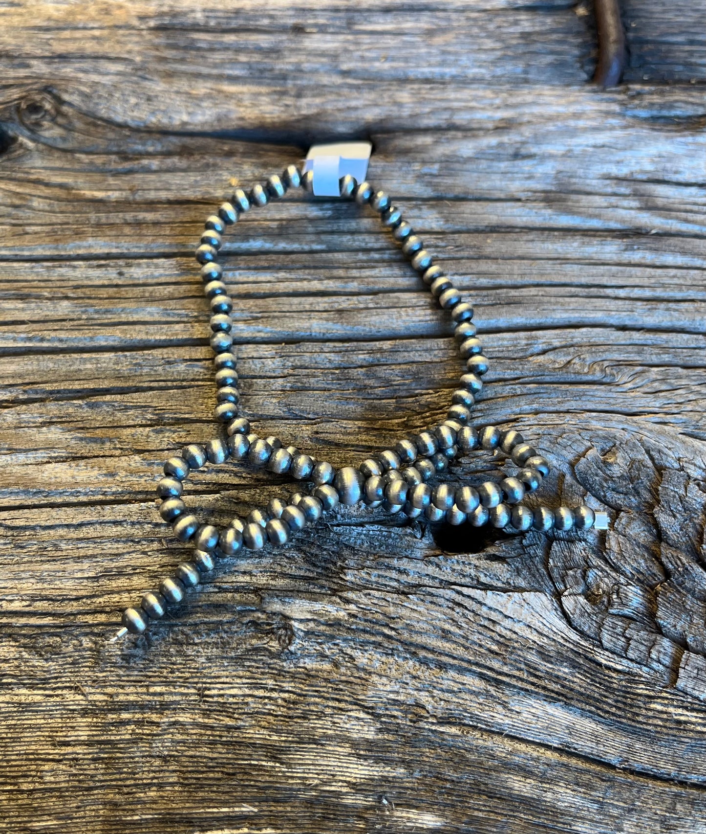 Stretch Bow Pearl Bracelet