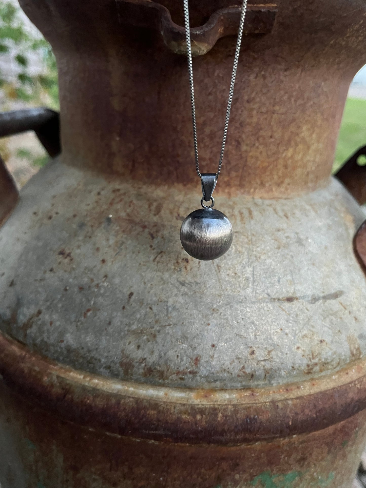 One Bead Pearl Necklace