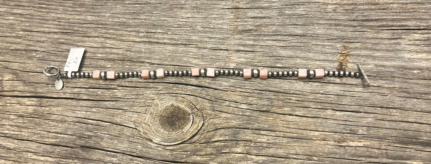 Navajo Pearl and Pink Conch Toggle Bracelet